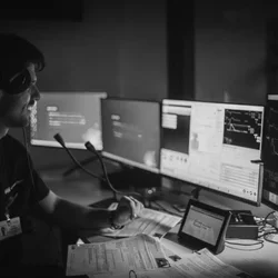 Sloan Senofsky works at the simulation control room console at the UCLA Simulation Center